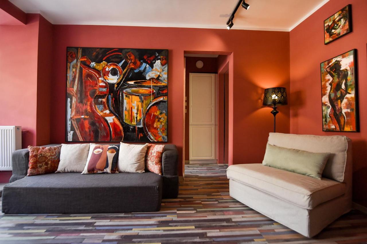 Captivating Old Town Apartment Bukarest Eksteriør billede
